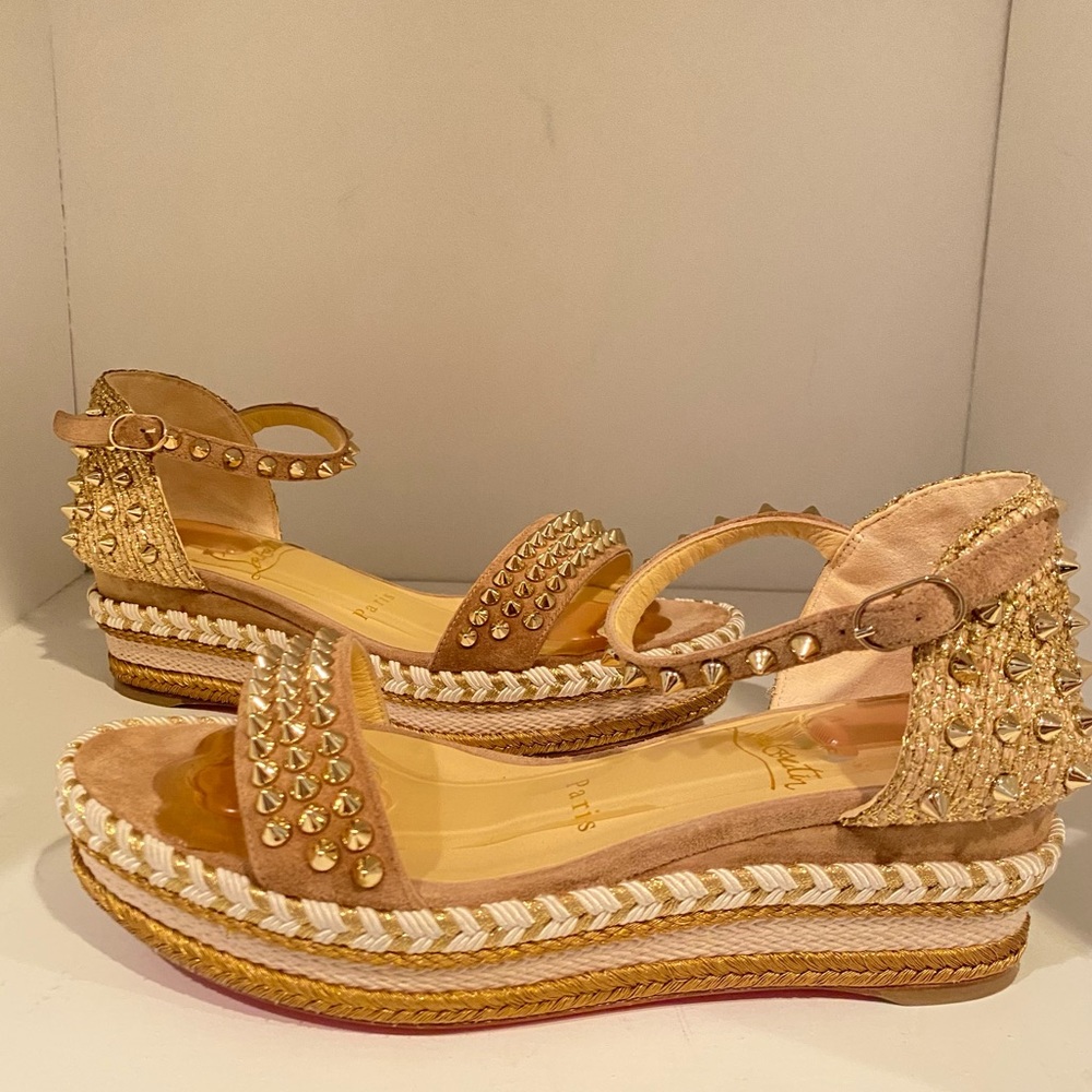 ❤️ Sold Christian louboutin Madmonica Espadrilles Wedge Sandals Spike Gold - Picture 1 of 14